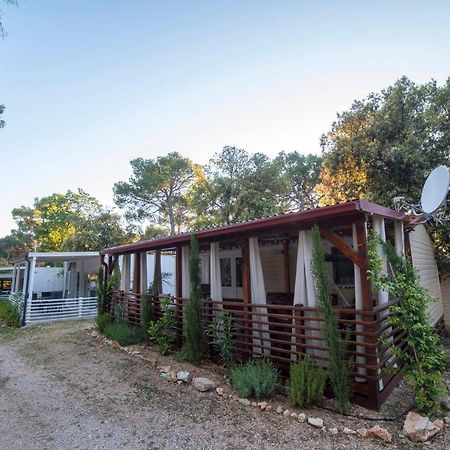 Mobile Home Cube, 3 Bedrooms, Free Parking, Wifi 비오그라드나모루 외부 사진